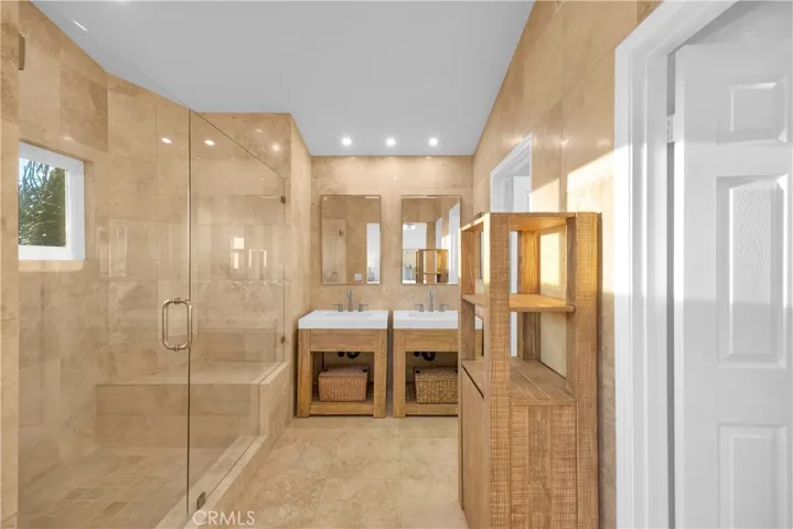 7701 E Misty Glen Court, Anaheim Hills, California 92808