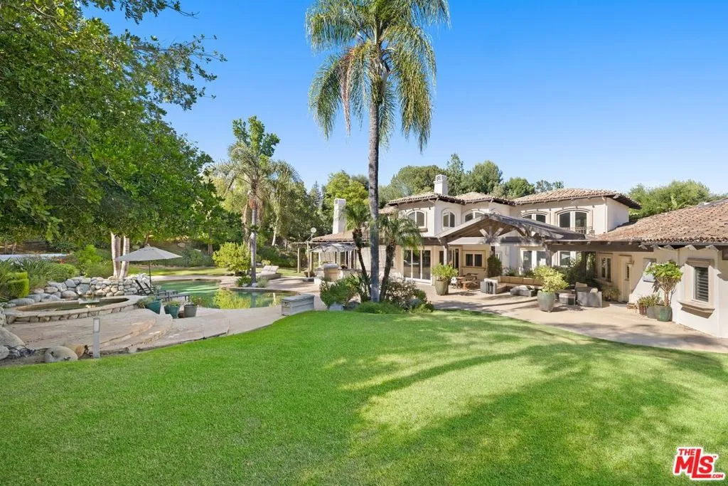 25217 Eldorado Meadow Road, Hidden Hills, California 91302 home-pic-16