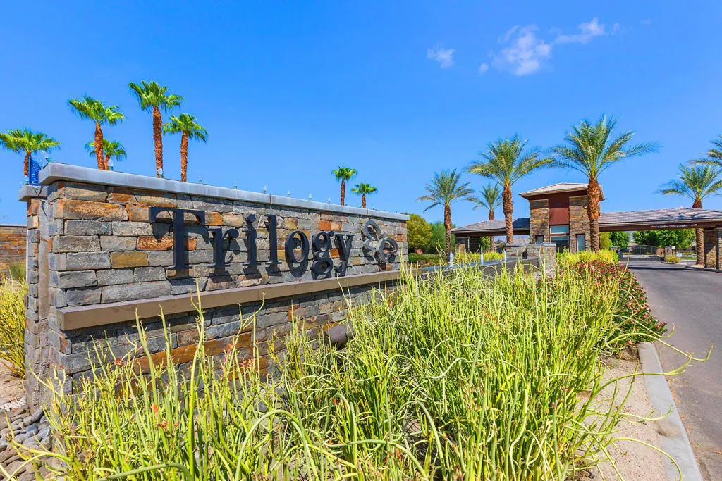 82420 Round Valley Drive, Indio, California 92201 home-pic-40