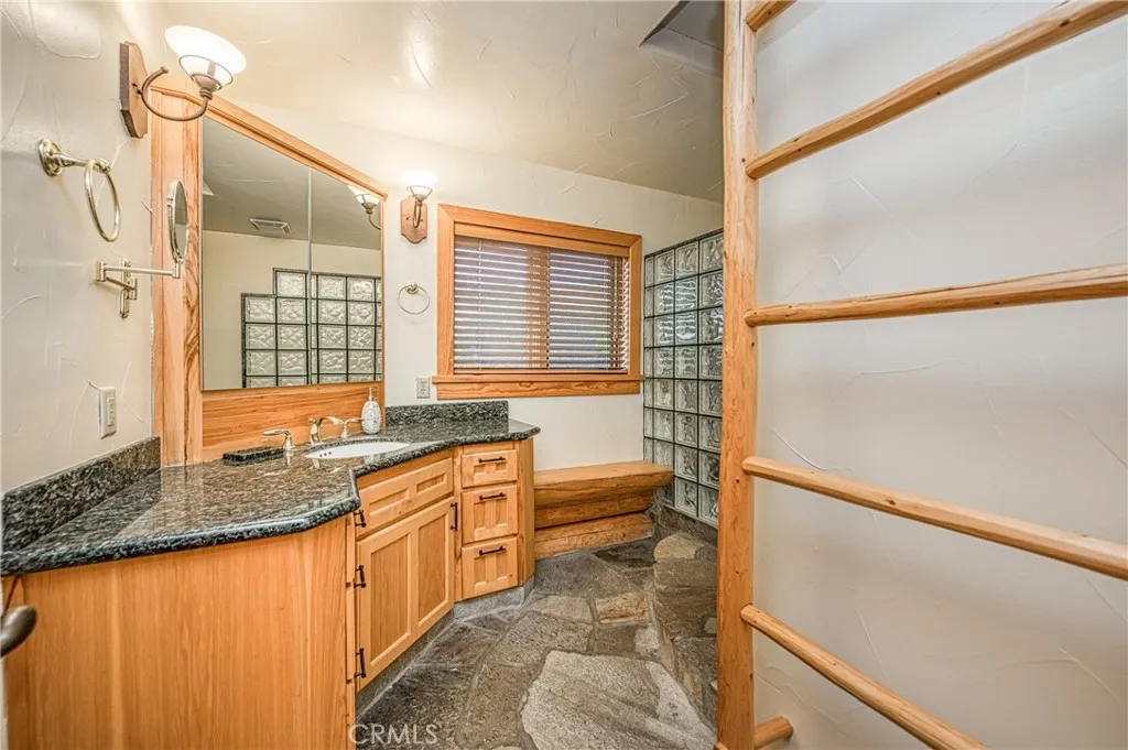 12755 Rusty Spur Ln, Clovis, California 93619 home-pic-27