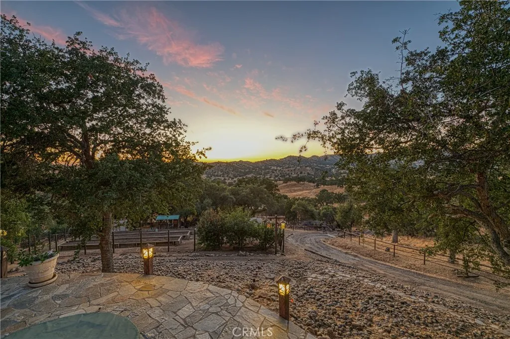 12755 Rusty Spur Ln, Clovis, California 93619 home-pic-55