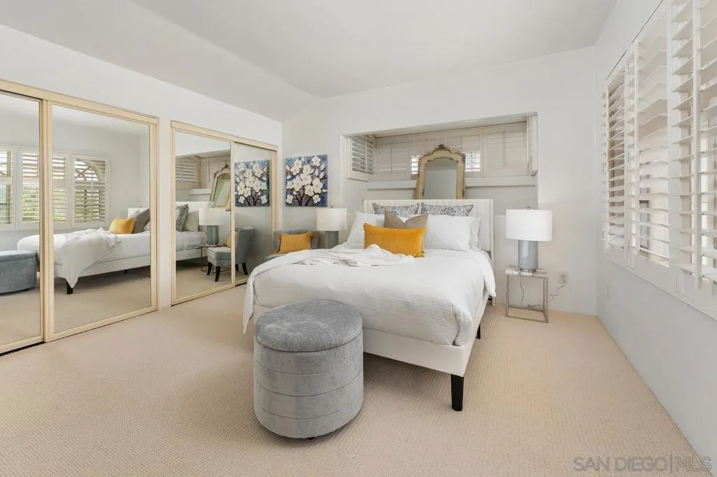 5716 Dolphin Pl, La Jolla, California 92037 home-pic-30