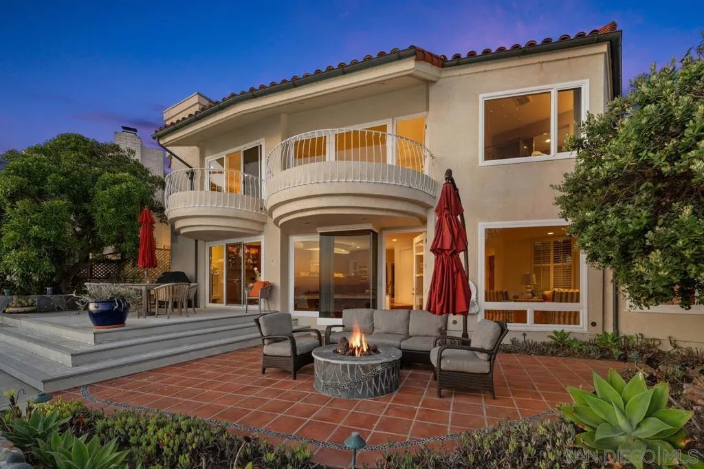 5716 Dolphin Pl, La Jolla, California 92037 home-pic-2