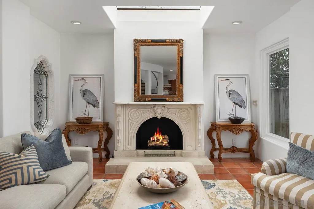 5716 Dolphin Pl, La Jolla, California 92037 home-pic-14