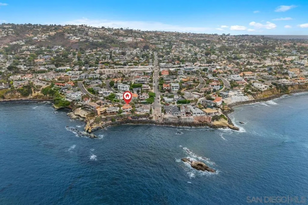 5716 Dolphin Pl, La Jolla, California 92037 home-pic-49