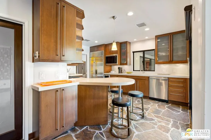 1151 S Calle Rolph, Palm Springs, California 92264