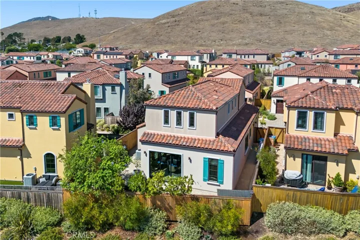 3066 Calle Malva, San Luis Obispo, California 93401