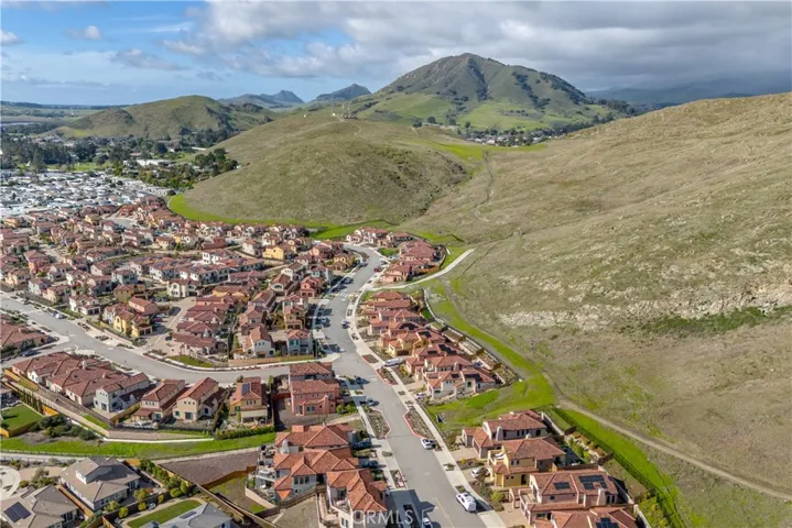 3066 Calle Malva, San Luis Obispo, California 93401