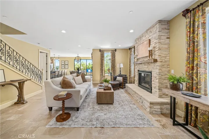 3066 Calle Malva, San Luis Obispo, California 93401