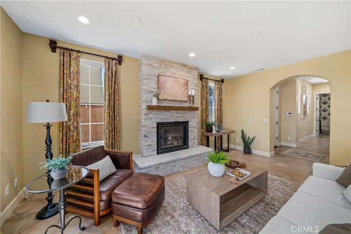 3066 Calle Malva, San Luis Obispo, California 93401