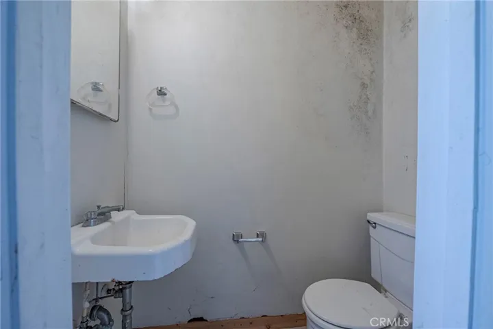 1165 W North Bear Creek Drive, Merced, California 95348