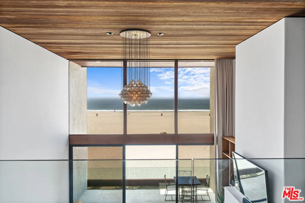 3817 Ocean Front Walk, Marina Del Rey, California 90292 home-pic-5