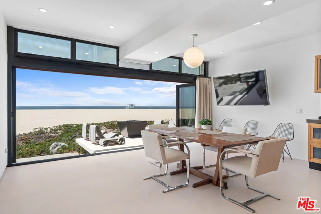 3817 Ocean Front Walk, Marina Del Rey, California 90292 home-pic-8