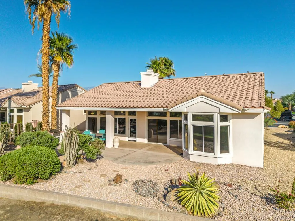 38324 Sunny Days Drive, Palm Desert, California 92211 home-pic-5