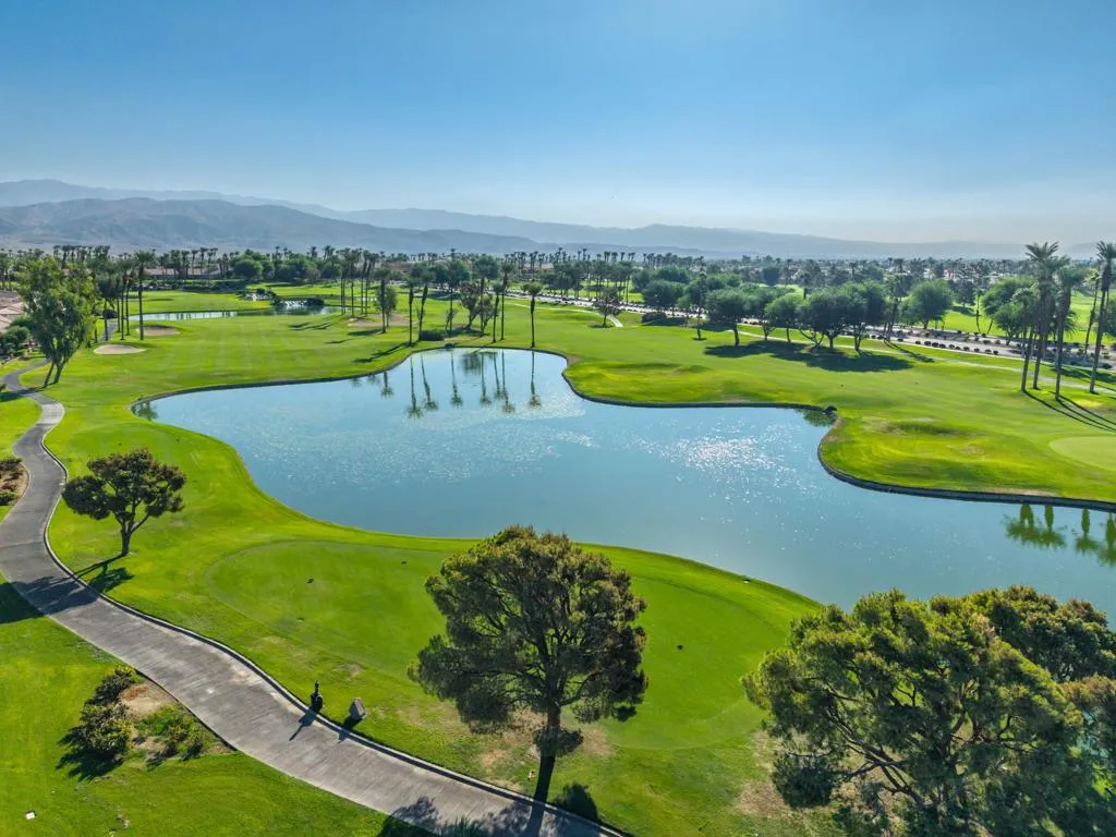 38324 Sunny Days Drive, Palm Desert, California 92211 home-pic-4