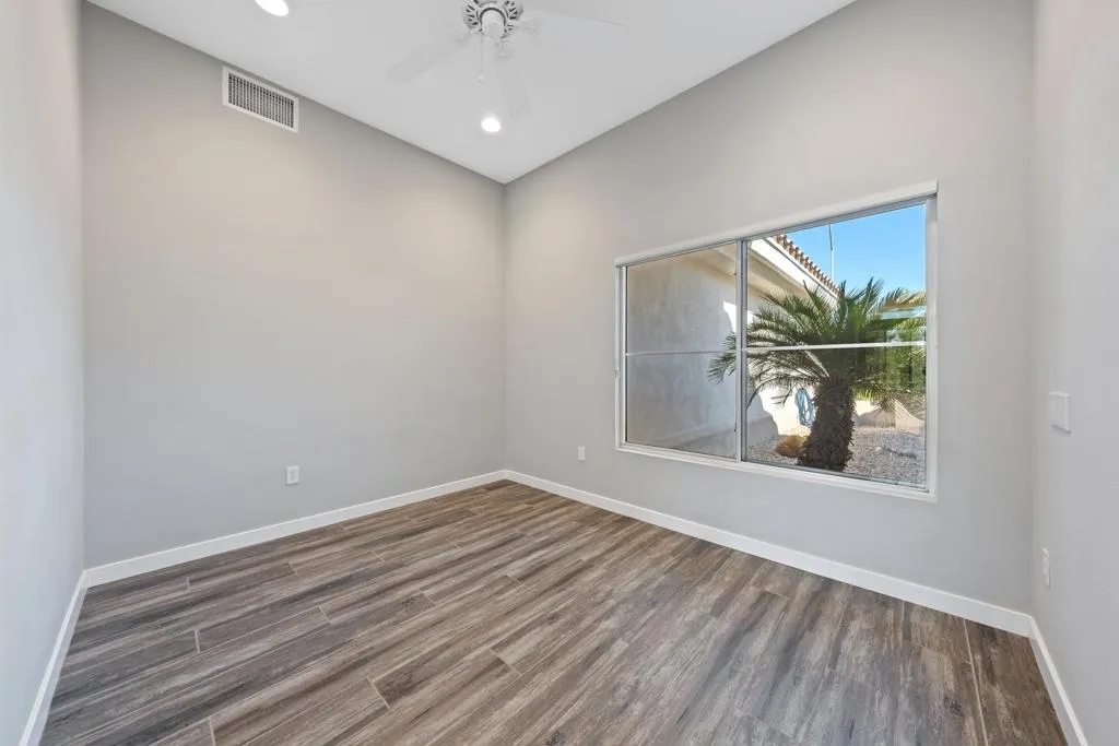 38324 Sunny Days Drive, Palm Desert, California 92211 home-pic-22