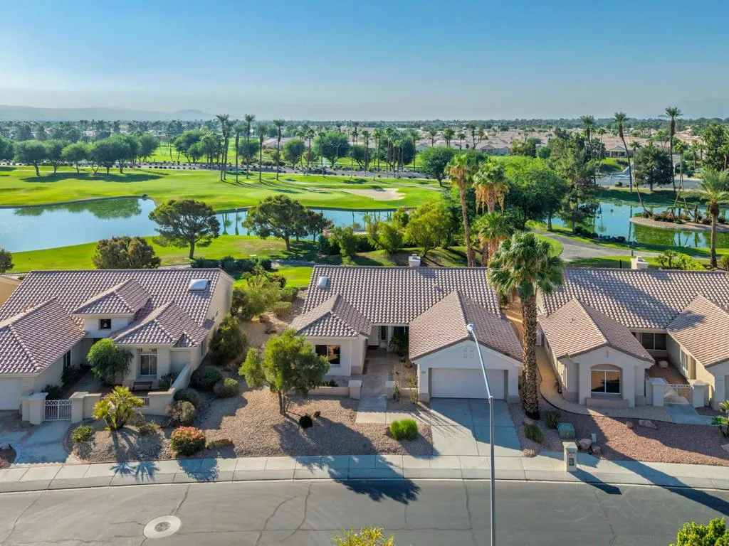 38324 Sunny Days Drive, Palm Desert, California 92211 home-pic-0