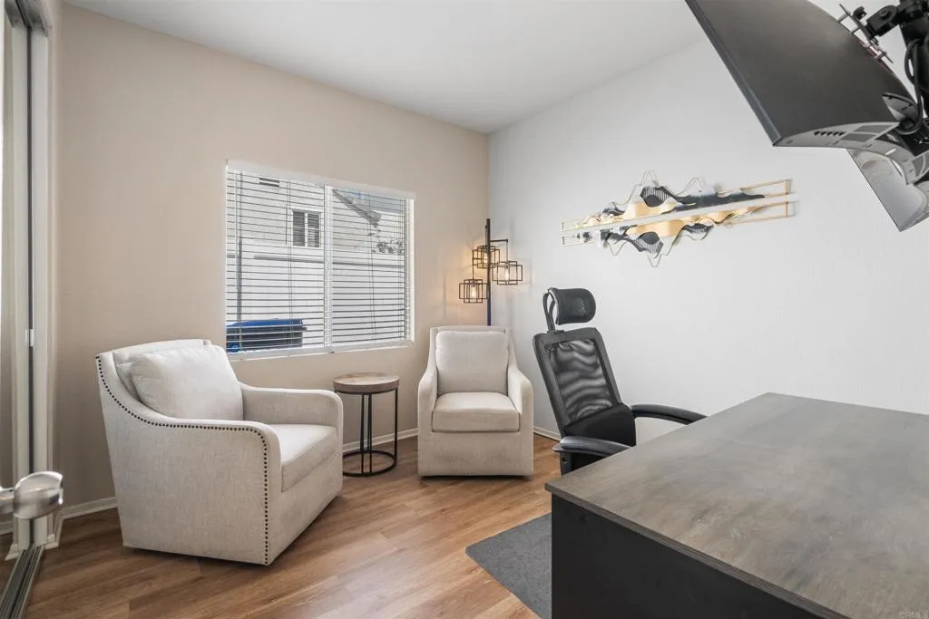 39785 Spinning Wheel Drive, Murrieta, California 92562 home-pic-19