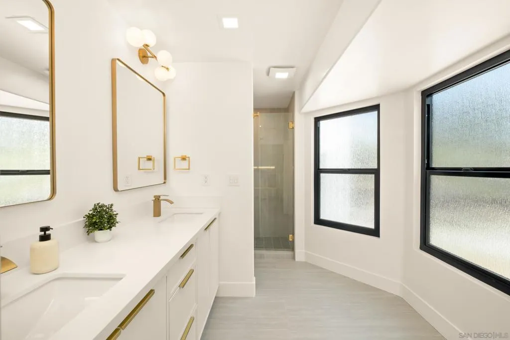 15032 Heath Dr, Poway, California 92064 home-pic-26