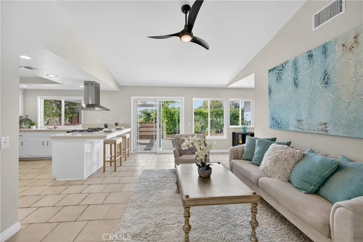 6701 E Leafwood Drive, Anaheim Hills, California 92807