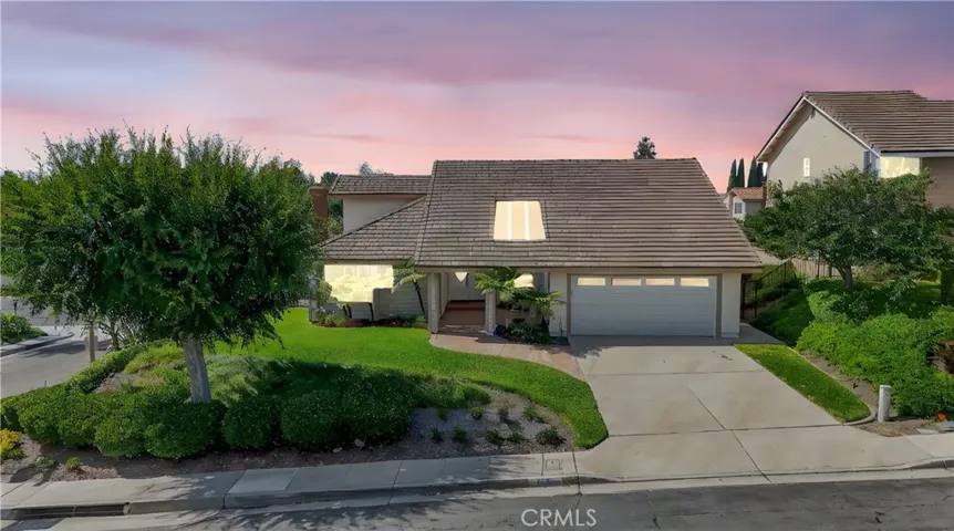 6701 E Leafwood Drive, Anaheim Hills, California 92807