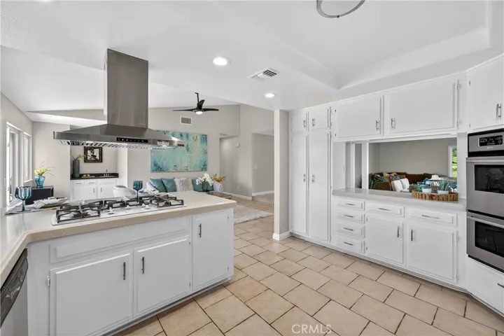 6701 E Leafwood Drive, Anaheim Hills, California 92807