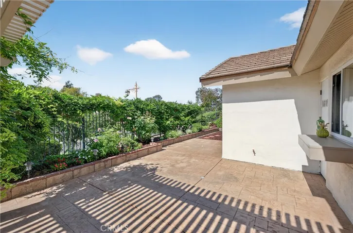 6701 E Leafwood Drive, Anaheim Hills, California 92807