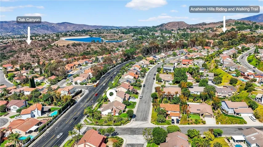 6701 E Leafwood Drive, Anaheim Hills, California 92807