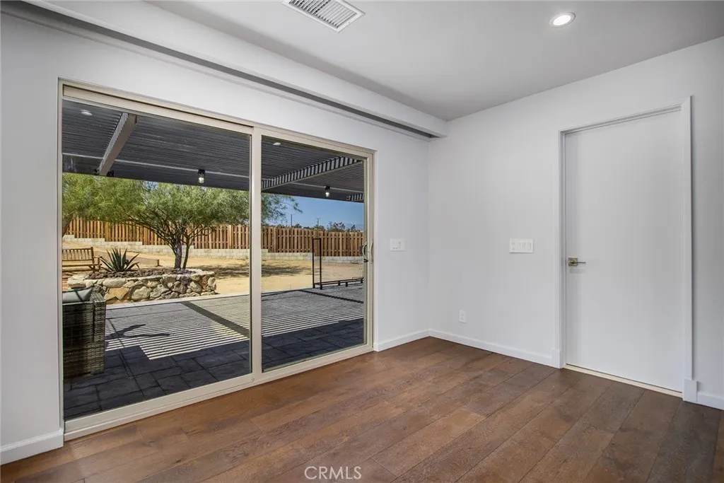 7320 Sherwood Road, Joshua Tree, California 92252 home-pic-13