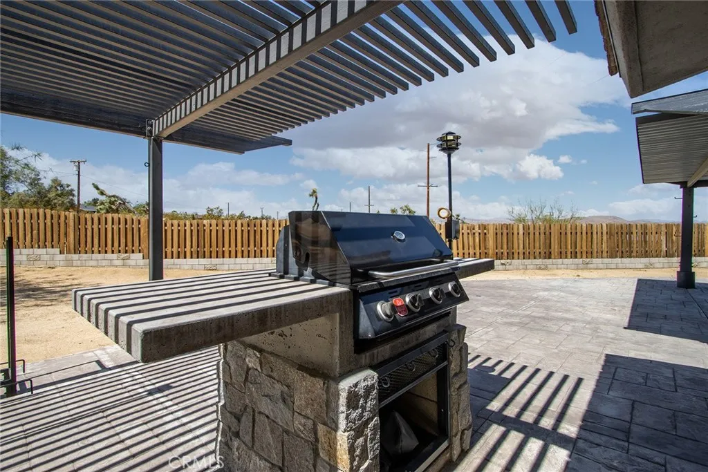 7320 Sherwood Road, Joshua Tree, California 92252 home-pic-35