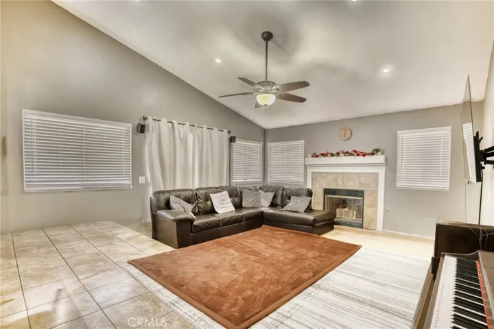 5802 Russ Place, Palmdale, California 93552