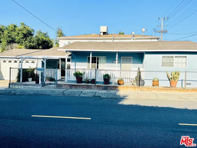 10704 Oro Vista Avenue, Sunland, California 91040