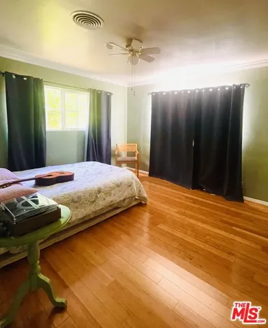 10704 Oro Vista Avenue, Sunland, California 91040