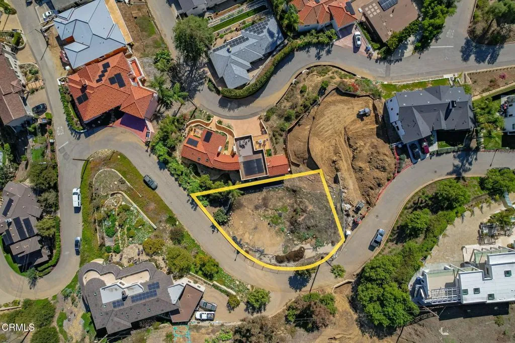 07 - 1918 Hillcrest Dr (aerial)