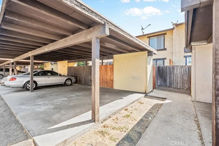 7941 Midhurst Drive, Highland, California 92346