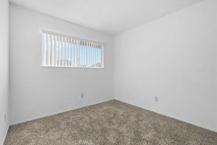 7941 Midhurst Drive, Highland, California 92346