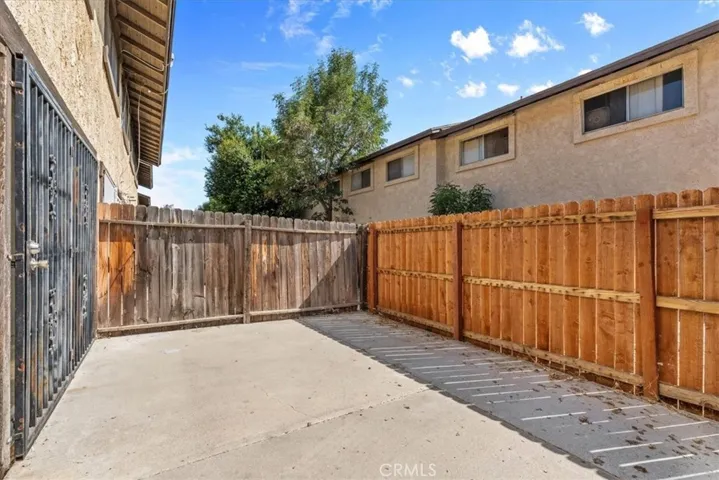 7941 Midhurst Drive, Highland, California 92346