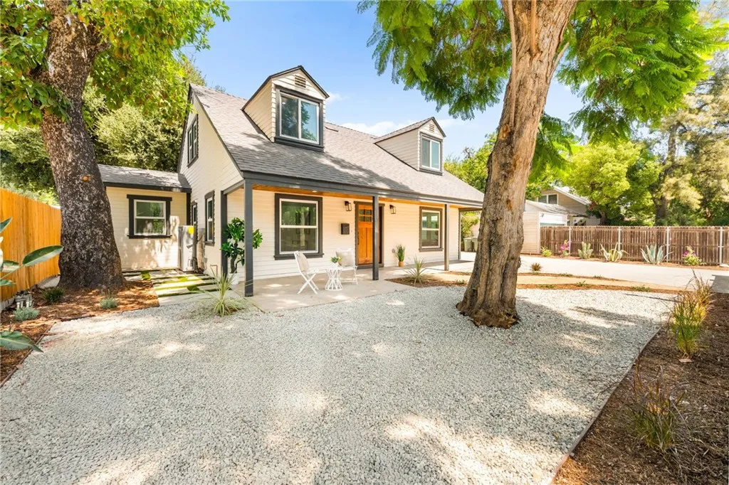 627 E Villa Street, Pasadena, California 91101 home-pic-57