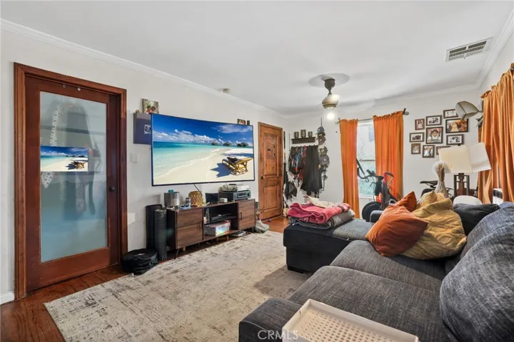 932 Coronado Avenue, Long Beach, California 90804