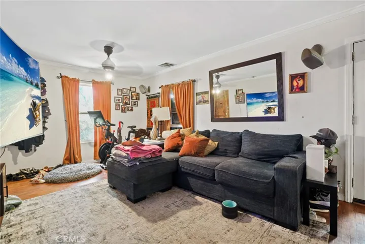 932 Coronado Avenue, Long Beach, California 90804