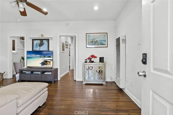 932 Coronado Avenue, Long Beach, California 90804