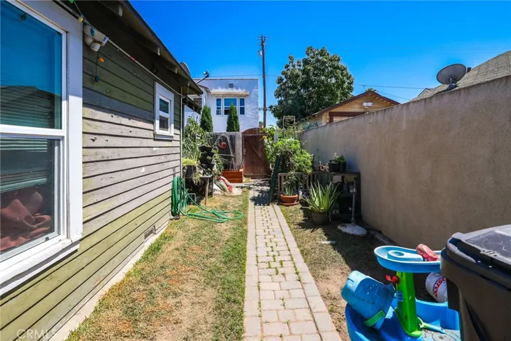932 Coronado Avenue, Long Beach, California 90804