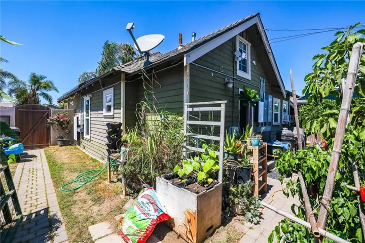 932 Coronado Avenue, Long Beach, California 90804