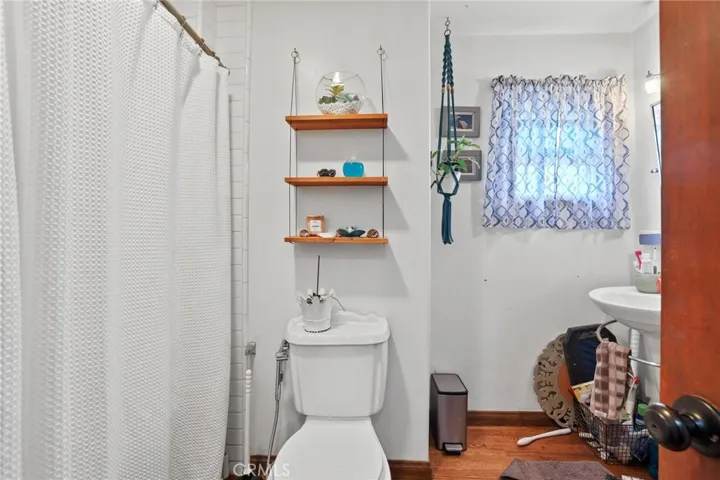 932 Coronado Avenue, Long Beach, California 90804