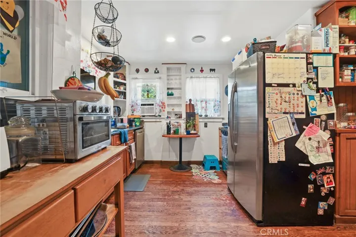 932 Coronado Avenue, Long Beach, California 90804