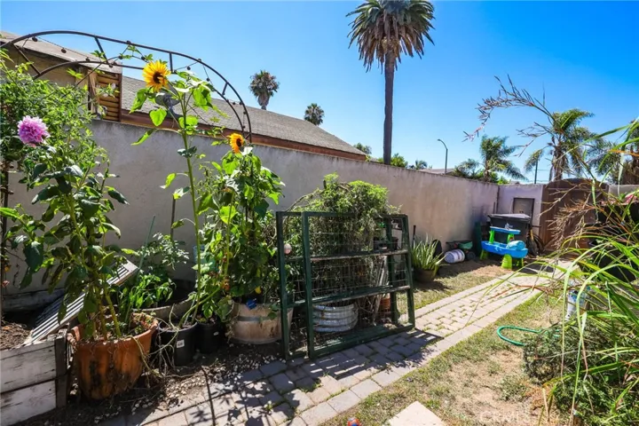932 Coronado Avenue, Long Beach, California 90804