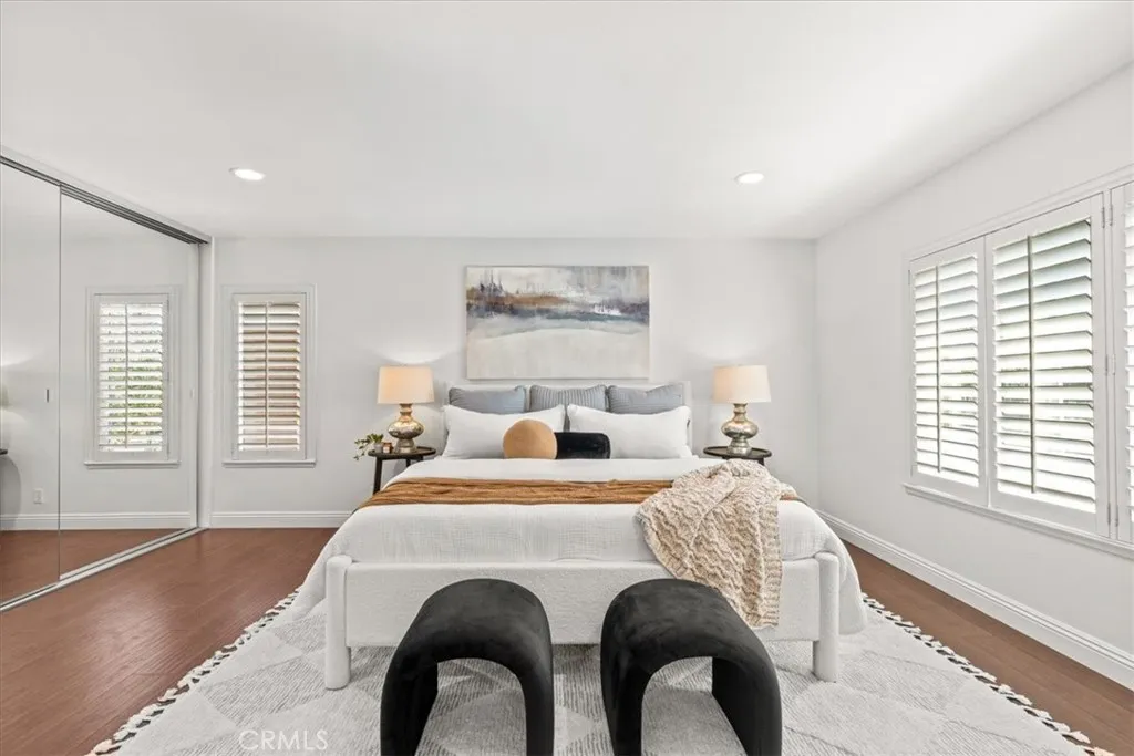 3 Christamon W, Irvine, California 92620 home-pic-15