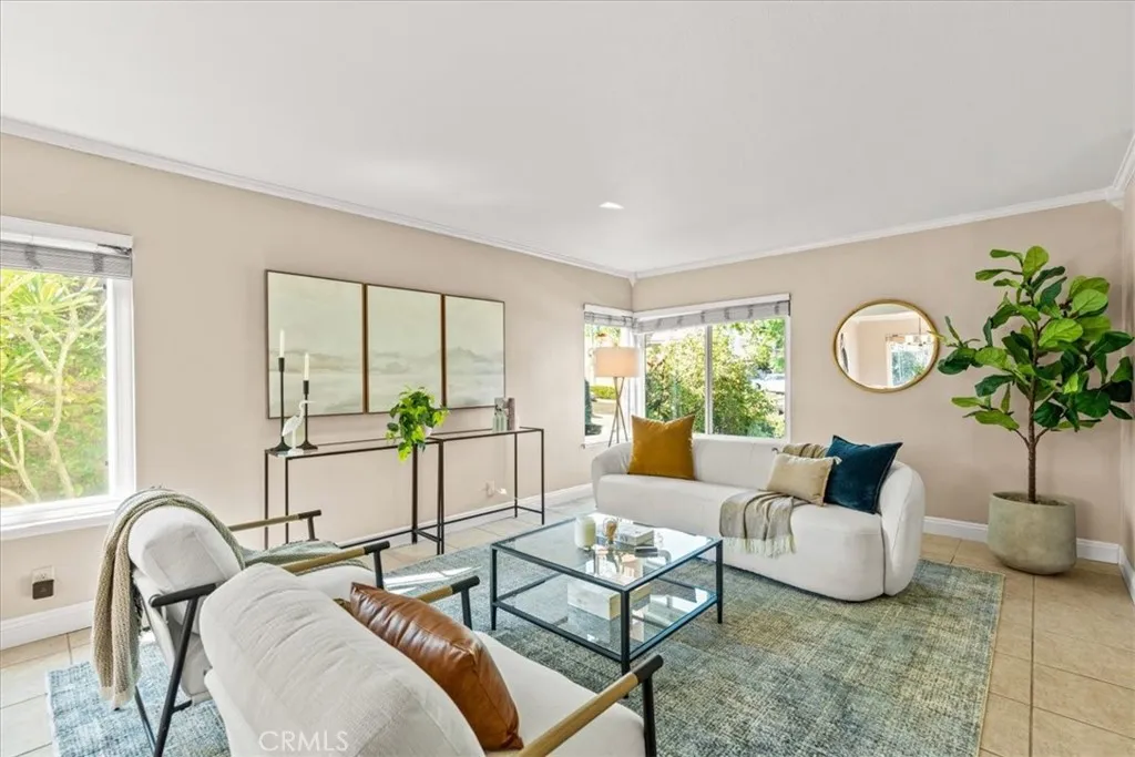 3 Christamon W, Irvine, California 92620 home-pic-7