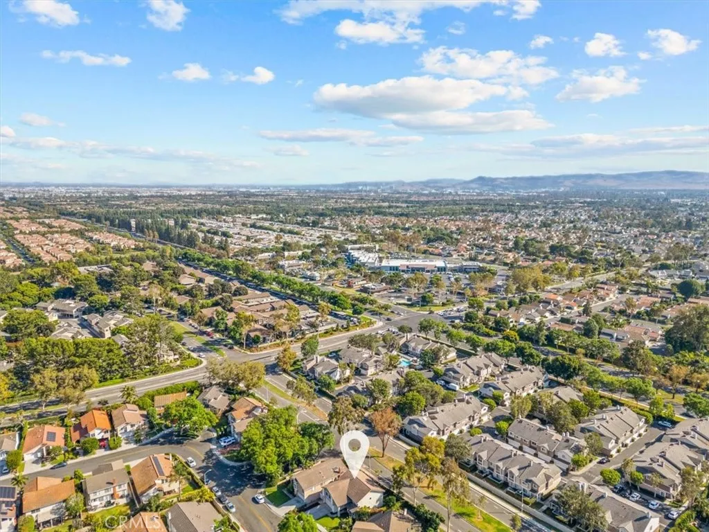 3 Christamon W, Irvine, California 92620 home-pic-39