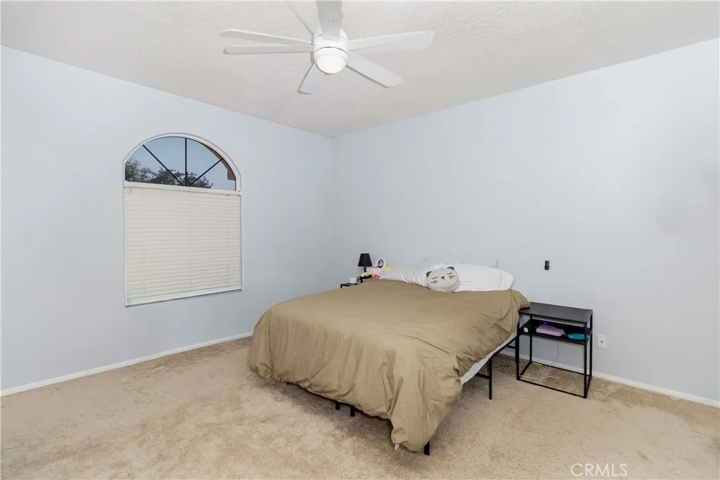 20825 Rancherias Road, Apple Valley, California 92307 home-pic-28